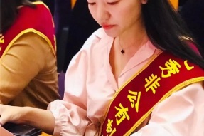 兰州学化妆     一份荣誉 一份责任 HOHO 再添殊荣